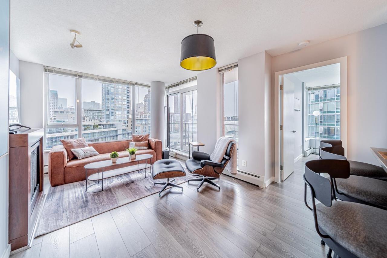 Amazing Views ! Leather Furniture ! Cozy Condo! Vancouver Ngoại thất bức ảnh